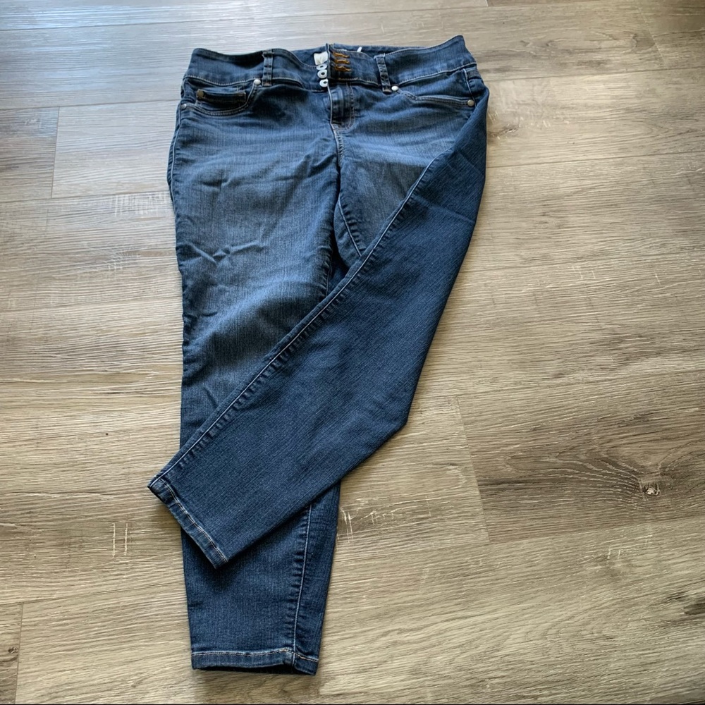 TORRID jegging 16s
